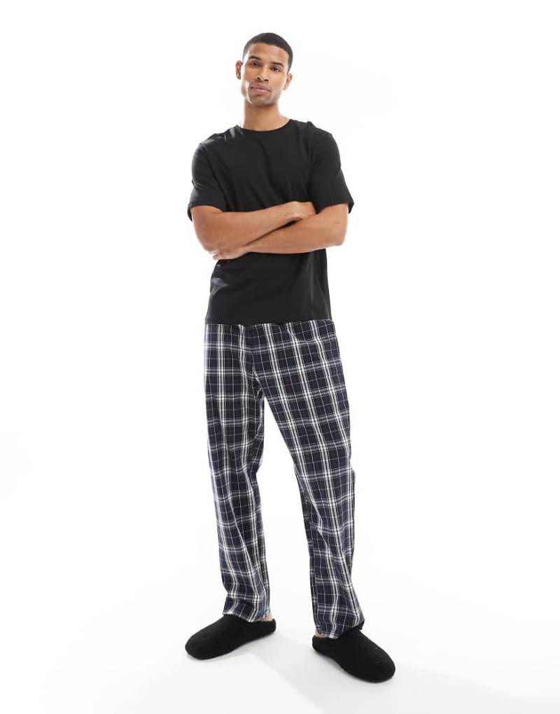Jack & Jones - Pyjama in kariertem Schwarz von Jack & Jones