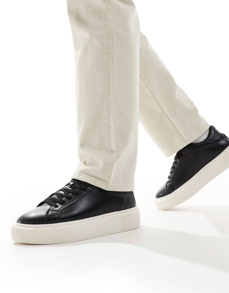 Jack & Jones - Schwarze Sneaker aus Kunstleder von Jack & Jones