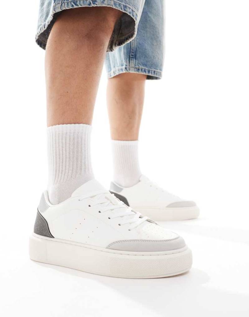 Jack & Jones - Sneaker aus Wildledermix in Weiß mit Grau von Jack & Jones