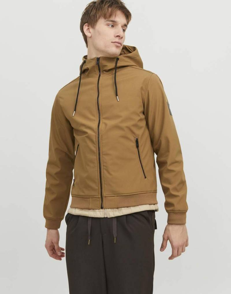 Jack & Jones - Softshelljacke in Otter-Braun von Jack & Jones