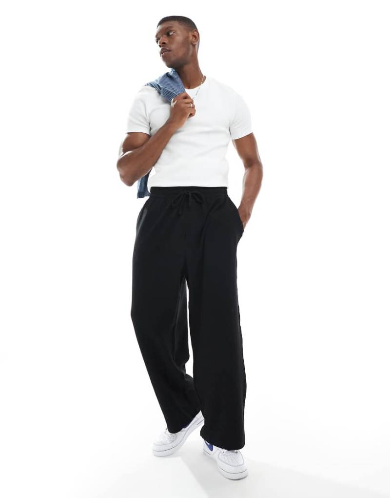 Jack & Jones - Strukturierte Loose Fit Jogginghose in Schwarz von Jack & Jones