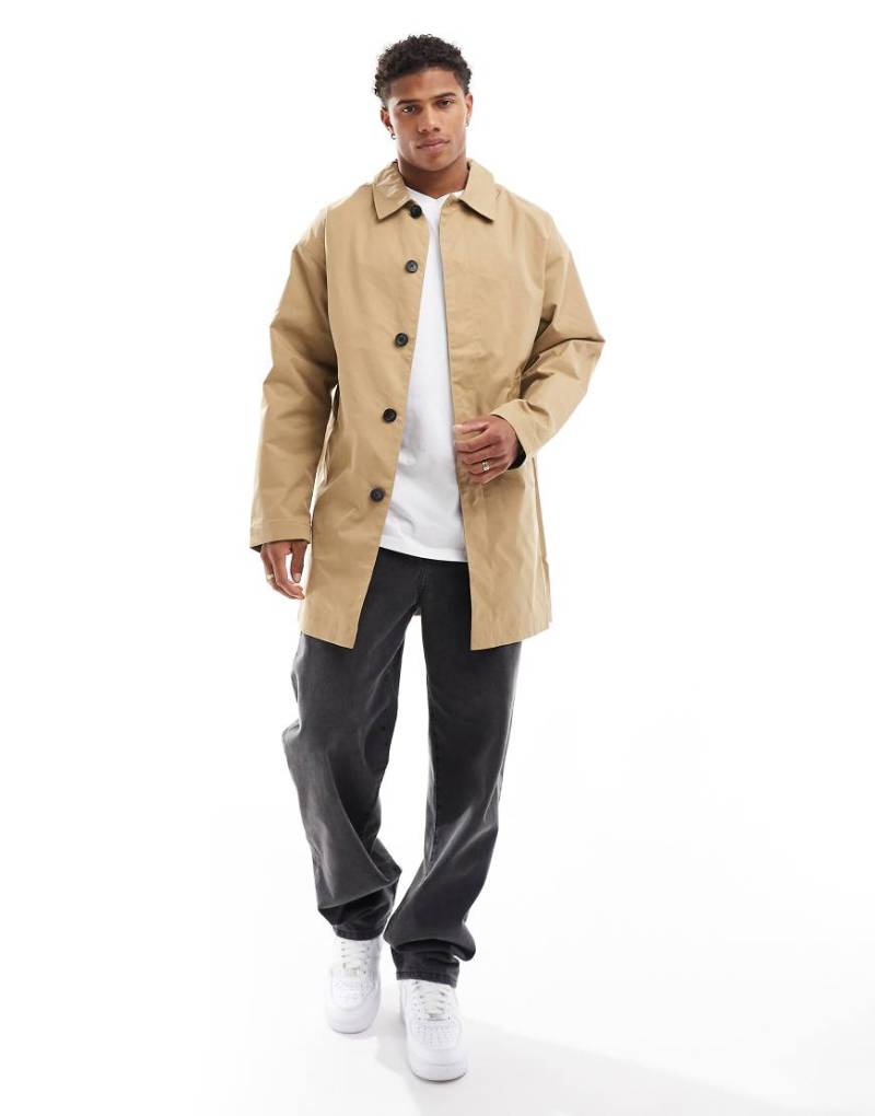 Jack & Jones - Wasserabweisender Regenmantel in Camel-Neutral von Jack & Jones
