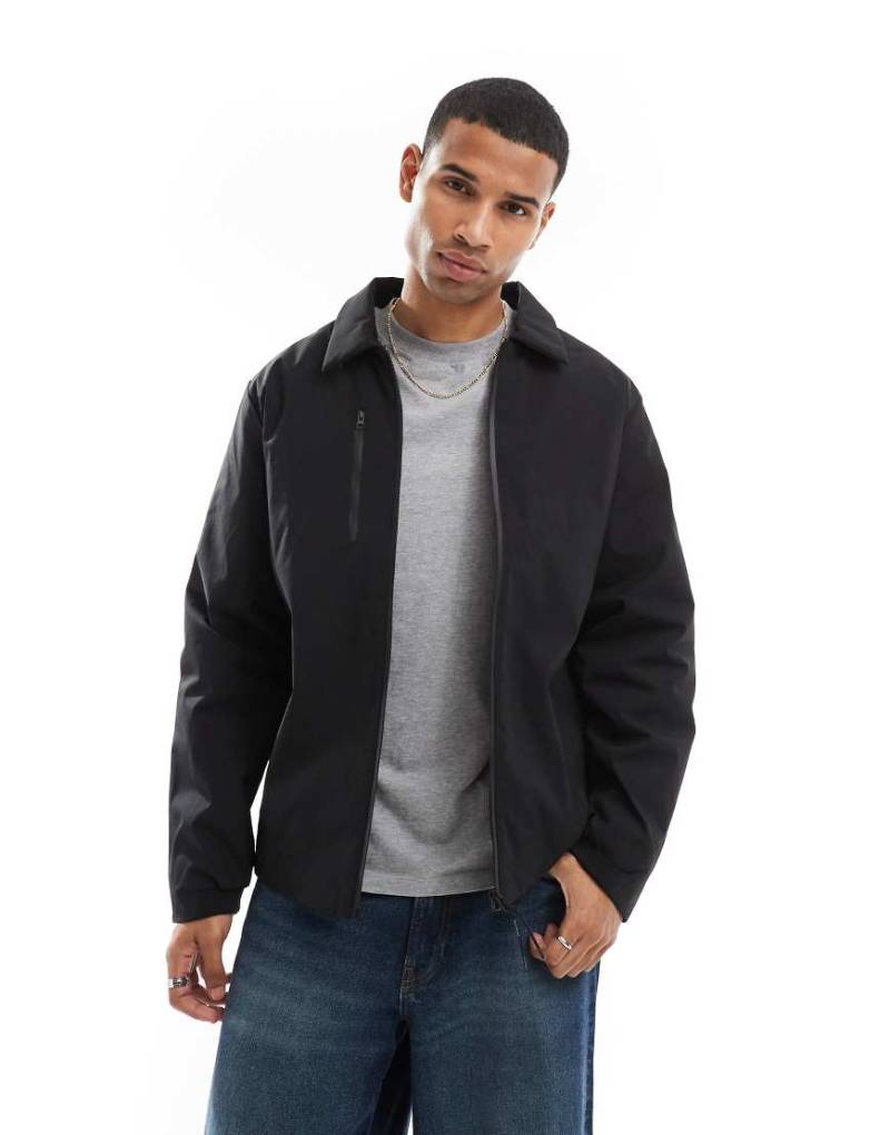 Jack & Jones - Wattierte Trainingsjacke in Schwarz mit Reißverschluss von Jack & Jones
