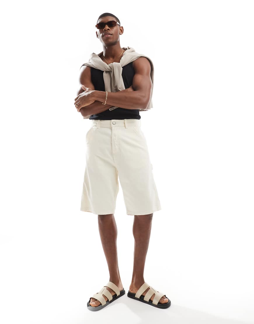 Jack & Jones - Weit geschnittene Carpenter-Shorts in Weiß Jack & Jones - Weit geschnittene Carpenter-Shorts in Weiß von Jack & Jones