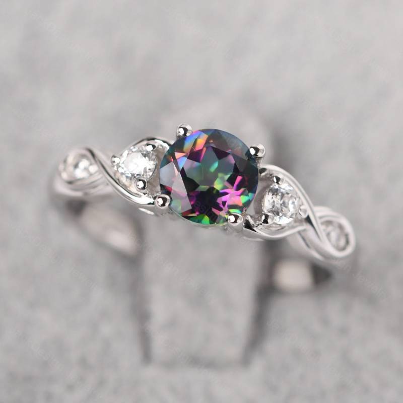 1.04 Karat Mystic Topaz Statement Ring Sterling Silber Runde Form Twist Regenbogen Jahrestag von JackDesignJewelry