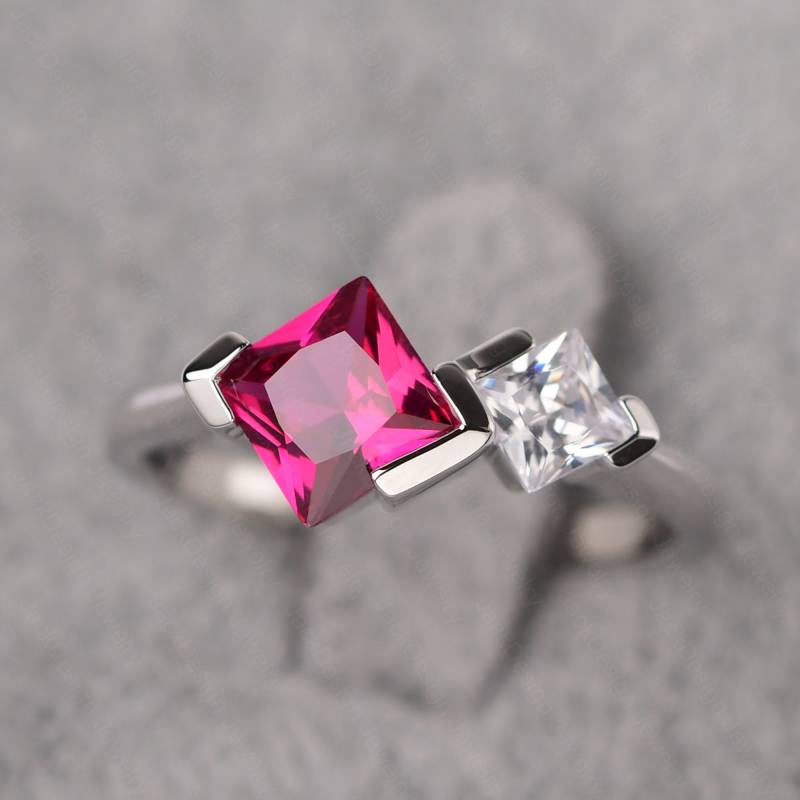 2 Stein Hochzeit Ring Sterling Silber Preise Geschnitten Zarte Rubin Vorschlag Juli Birthstone von JackDesignJewelry
