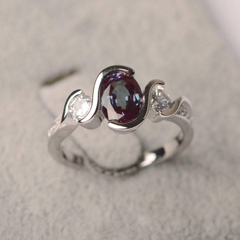 Alexandrit Ring Ovalschliff Zargenfassung 925 Silberring Für Damen von JackDesignJewelry