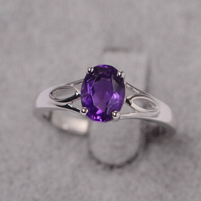 Amethyst Ring Februar Geburtsstein Sterling Silber Solitär Verlobungsring Ovalschliff Lila Edelstein von JackDesignJewelry