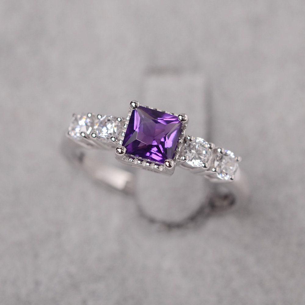 Amethyst Ring Prinzessin Schliff Februar Geburtsstein Sterling Silber Verlobungsring Für Frauen von JackDesignJewelry