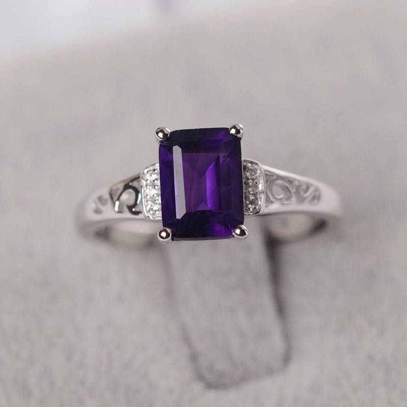 Amethyst Ring Sterling Silber Smaragdschliff Februar Geburtsstein Für Frauen von JackDesignJewelry