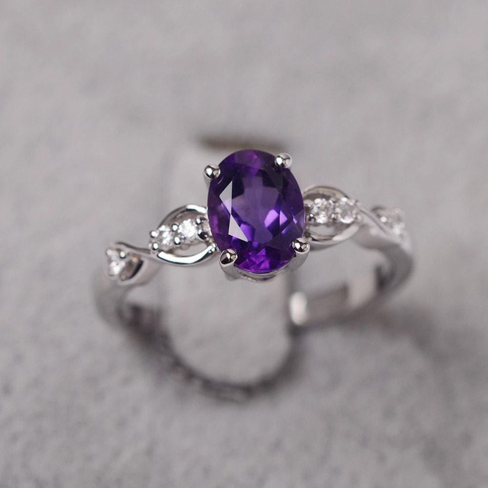 Amethyst Ring Sterling Silber Verlobungsring Für Frauen Oval Geschliffener Natürlicher Edelstein von JackDesignJewelry