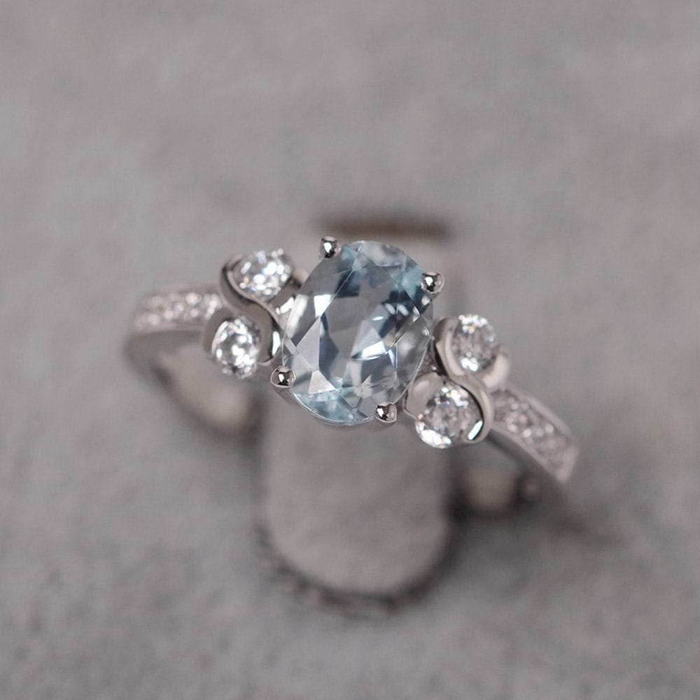 Aquamarin Ring Ovalschliff März Geburtsstein Weißgold Unendlichkeit Versprechensring Verlobungsring Für Frauen von JackDesignJewelry