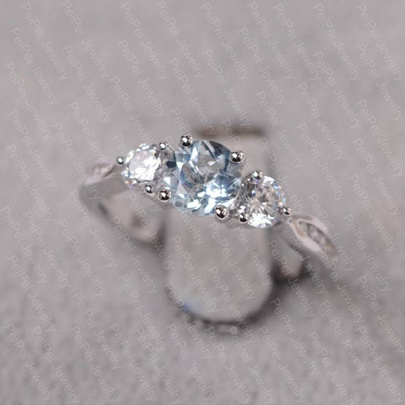 Aquamarin Ring Rund Schnitt März Geburtsstein Sterling Silber Ehering Für Frauen von JackDesignJewelry