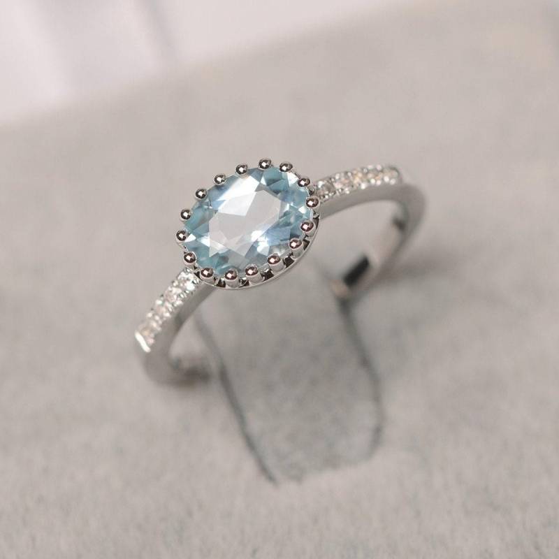Aquamarin Ring Sterling Silber Verlobungsring Ovalschliff März Geburtsstein von JackDesignJewelry