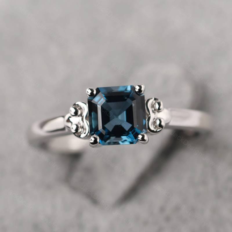 Asscher Cut London Blautopas Solitär Ehering Silber Einfacher November Geburtsstein Ring von JackDesignJewelry