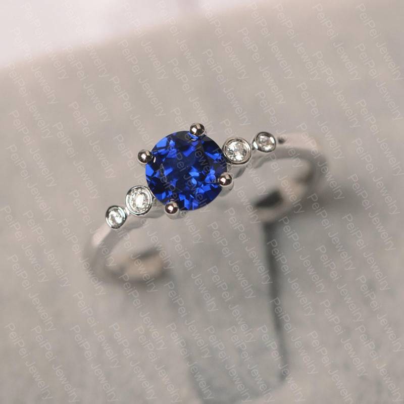 Blauer Saphir Ring Rundschliff September Geburtsstein Silber Jubiläum Für Frauen von JackDesignJewelry