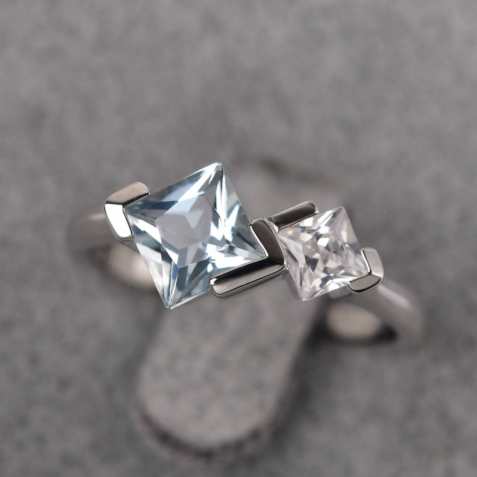 Echter Aquamarin 2 Stein Versprechen Ring Sterling Silber Princess Cut Einzigartige Mütter März Birthstone Echter Aquamarin 2 Stein Versprechen Ring Sterling Silber Princess Cut Einzigartige Mütter März Birthstone von JackDesignJewelry