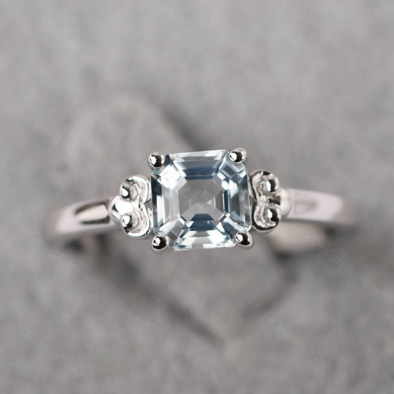 Einzigartige März Geburtsstein Sterling Silber Asscher Cut Aquamarine Jubiläumsring von JackDesignJewelry