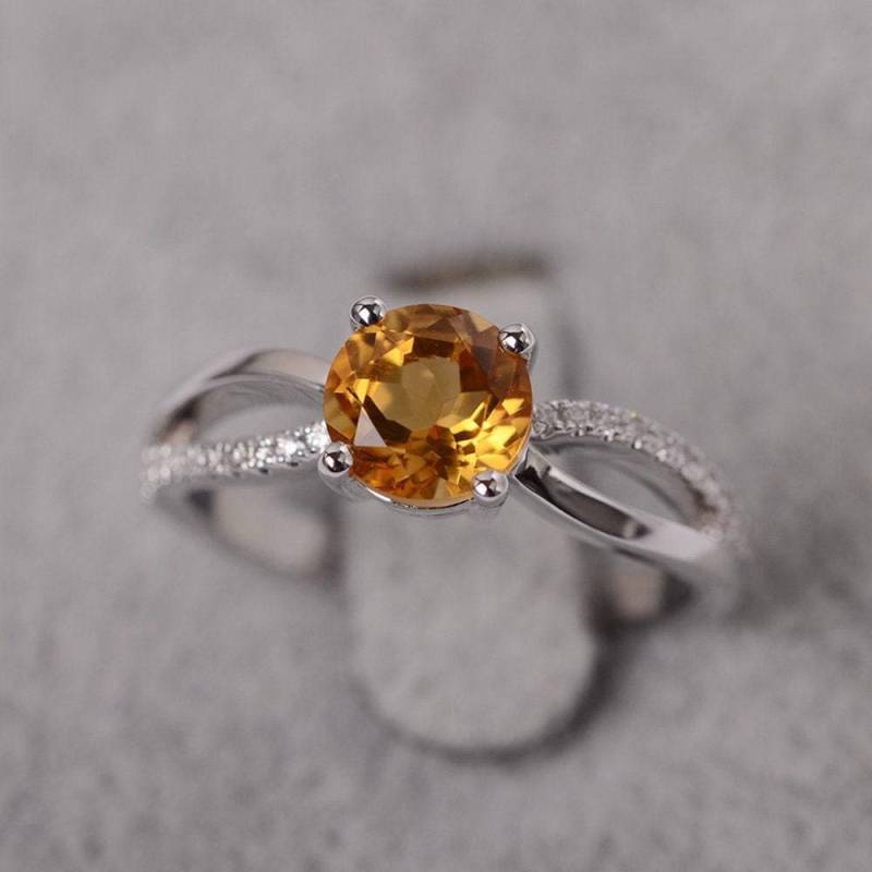 Gelb Citrin Ring Rundschliff November Birthstone Sterling Silber Verlobungsring von JackDesignJewelry