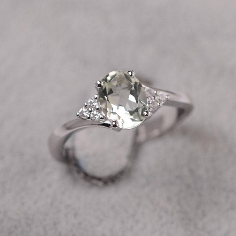 Grüner Amethyst Ring Ovalschliff Grüner Edelstein Sterling Silber Jahrestag Für Frauen von JackDesignJewelry