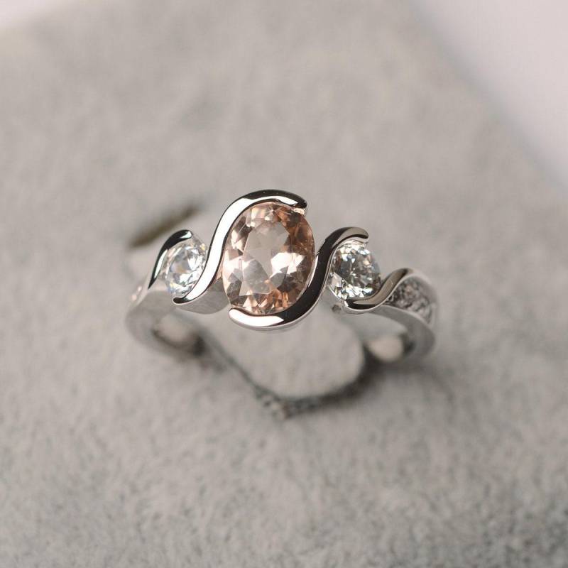 Morganit Ring Drei Stein Oval Form Sterling Silber Jahrestag Geschenk Für Sie von JackDesignJewelry