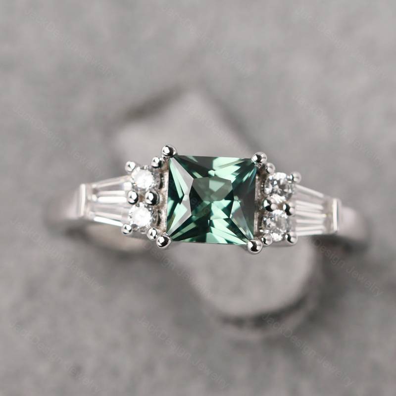 Multi Stein Grün Saphir Versprechen Ring Sterling Silber Princess Cut Verlobungsring von JackDesignJewelry