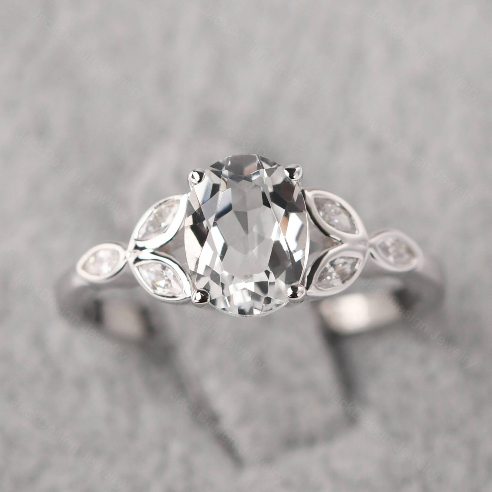 Oval Geformte 1.47 Karat Weißer Topas Versprechen Ring Silber Simulierter Diamant Blattring November Geburtsstein Oval Geformte 1.47 Karat Weißer Topas Versprechen Ring Silber Simulierter Diamant Blattring November Geburtsstein von JackDesignJewelry