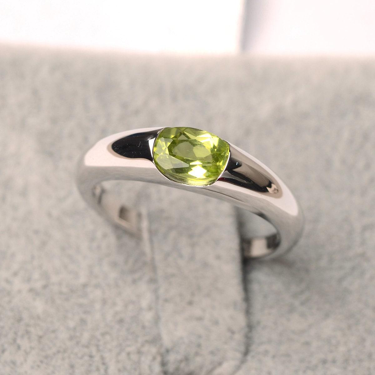 Peridot Ring Sterling Silber Ehering Für Frauen Oval Geschnitten August Geburtsstein von JackDesignJewelry