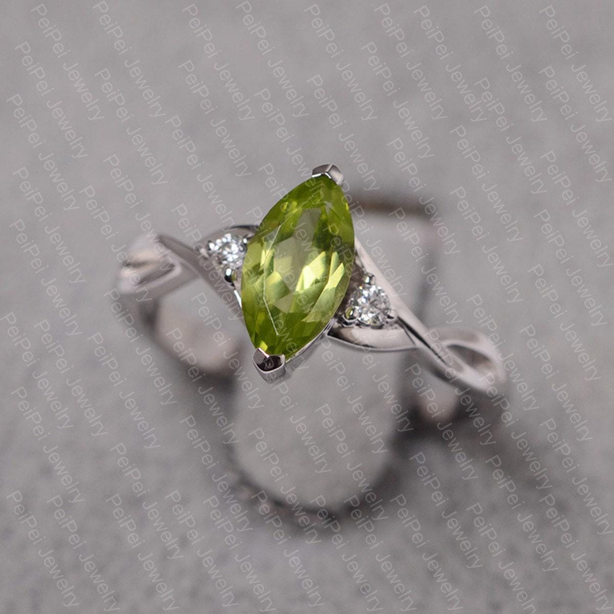Peridot Ring Sterling Silber Twist Ehering Marquise Schnitt Edelstein August Geburtsstein Für Frauen von JackDesignJewelry