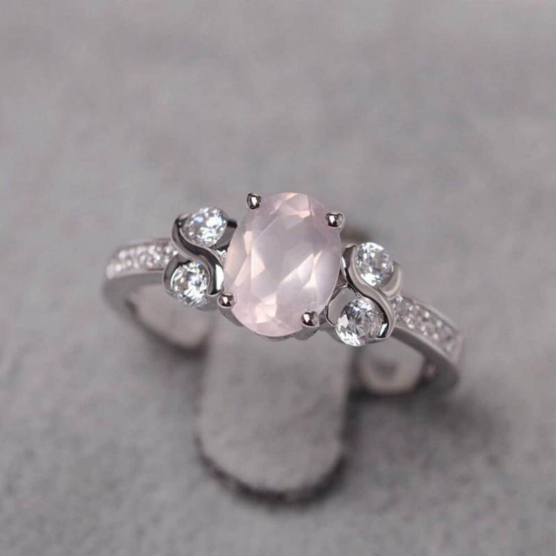 Rosa Quarz Ring Oval Cut Edelstein Sterling Silber Infinity Ehering Für Frauen von JackDesignJewelry