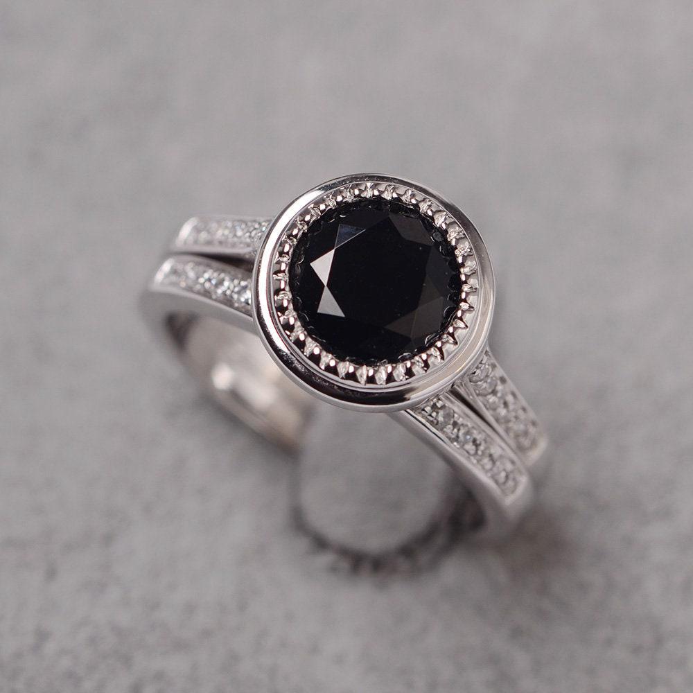 Schwarz Spinell Ring Rundschliff Sterling Silber Ehering Set Für Frauen von JackDesignJewelry