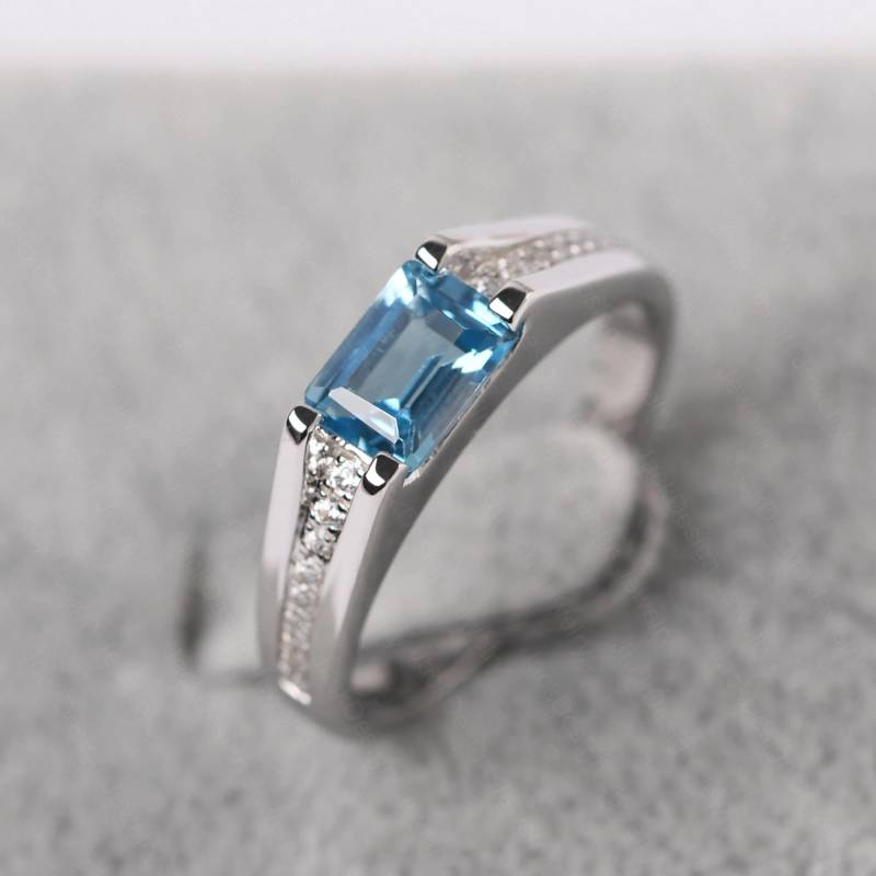 Echte Schweizer Blautopas-Verlobungsring Smaragdschliff 14K Weißgold November Birthstone Ring von JackDesignJewelry