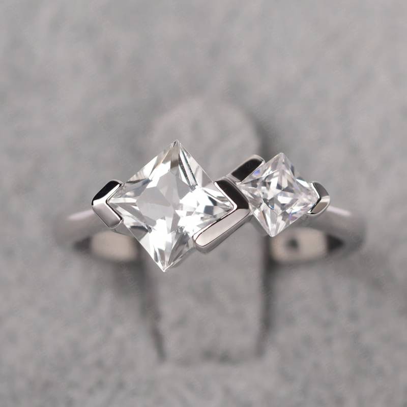 Weißer Topas Verlobungsring Princess Cut Sterling Silber 2 Birthstone Ring November von JackDesignJewelry