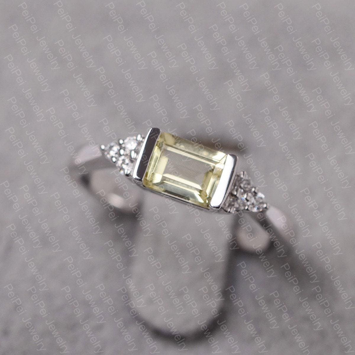 Zitronenquarz Ring Sterling Silber Verlobungsring Smaragdschliff Halbe Lünette Fassung Für Frauen von JackDesignJewelry
