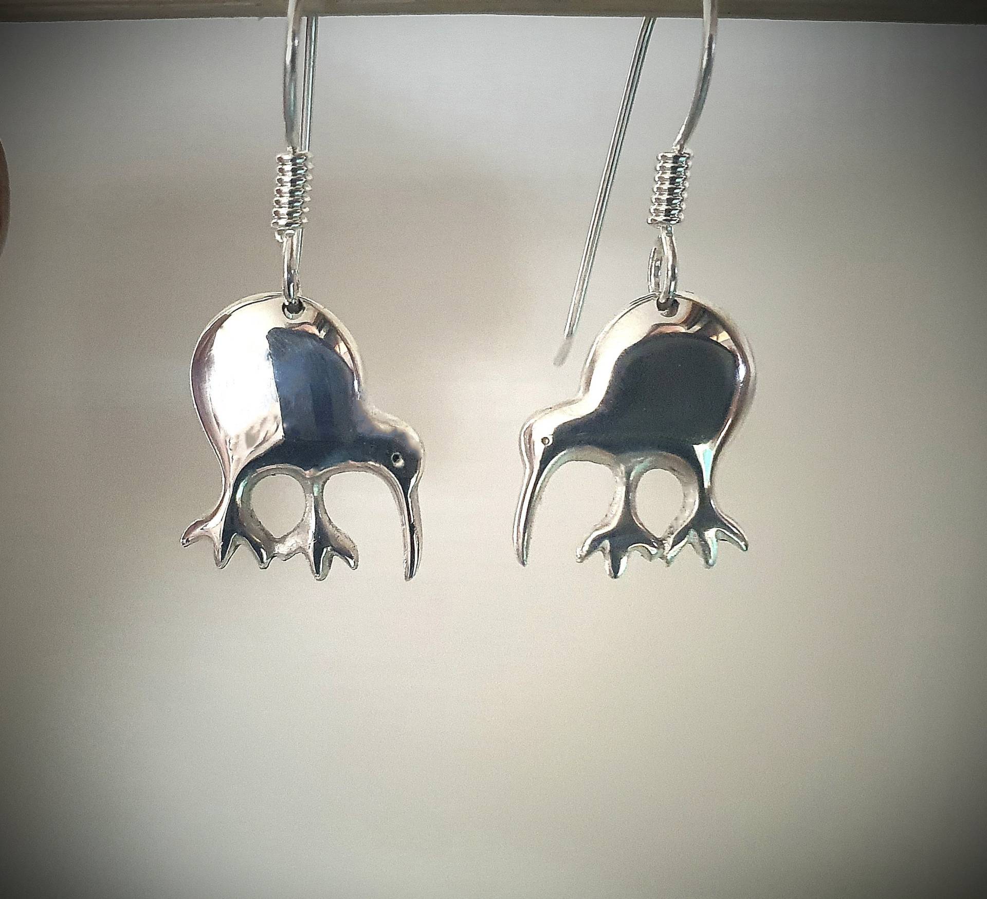 sterling Silber Neuseeland Kiwi Ohrringe .925 ~ I Love Nz sterling Silber Neuseeland Kiwi Ohrringe .925 ~ I Love Nz von JackieTump