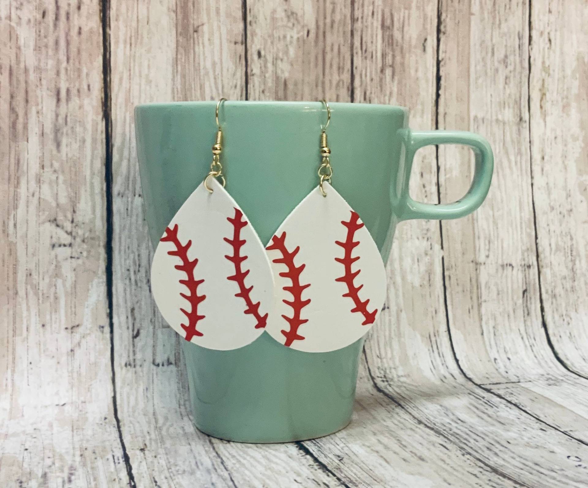 Baseball Ohrringe, Baseballfan, Mutter, Sport T-Ball Geschenk, Baseballteam, Weiße Teardrop Ohrringe Baseball Ohrringe, Baseballfan, Mutter, Sport T-Ball Geschenk, Baseballteam, Weiße Teardrop Ohrringe von JacksDesignsCo
