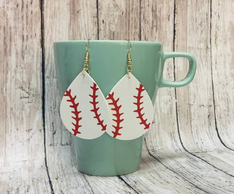 Baseball Ohrringe, Baseballfan, Mutter, Sport T-Ball Geschenk, Baseballteam, Weiße Teardrop Ohrringe Baseball Ohrringe, Baseballfan, Mutter, Sport T-Ball Geschenk, Baseballteam, Weiße Teardrop Ohrringe von JacksDesignsCo