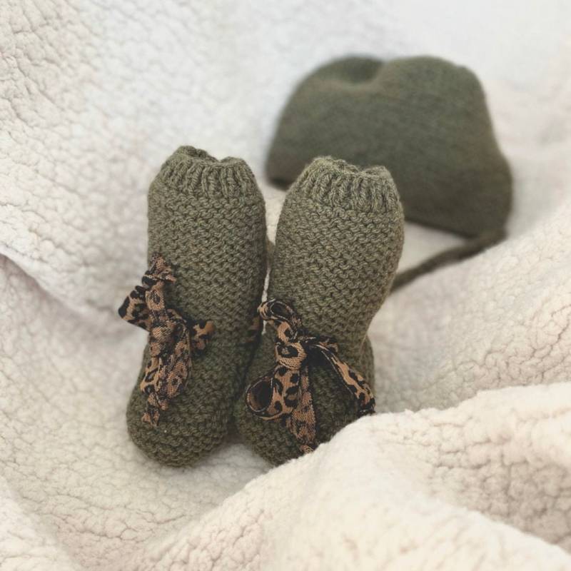 Hausschuhe Und Baby Crush Handgestricktes Kamel Leopard von JackyAndFamily
