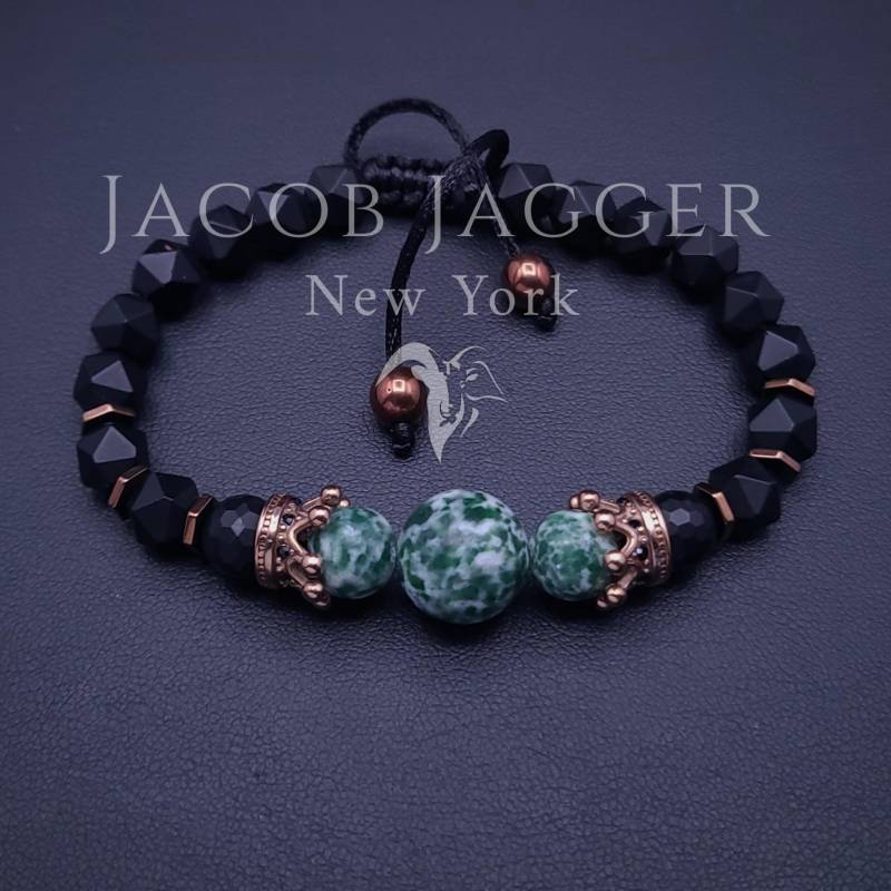 Grün Spot Jaspis & Star Cut Matte Onyx, Edelstahl Krone Armband Männer/Frauen. Einstellbar W 8 Mm Perlen Und No Fade Crown Charms von JacobJaggerNY