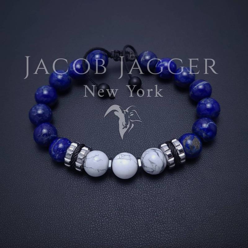 Howlite Marmor & Natürliche Lapis Lazuli Luxus Style Armband Für Männer/Frauen. Verstellbare Größe W 10 Mm Perlen Und Silber Edelstahl Anhänger von JacobJaggerNY