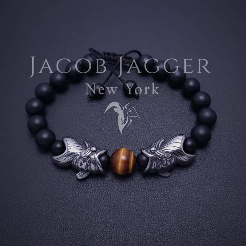 Matte Black Onyx & Tigerauge Pisces Armband Für Männer/Frauen. Verstellbares Mit 8 Mm Stein Perlen Und Silber Edelstahl Fisch Anhänger von JacobJaggerNY