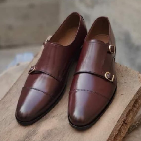 Oxford Brown Double Monk Strap Kleid Schuhe Für Männer von JacobsLondonOfficial