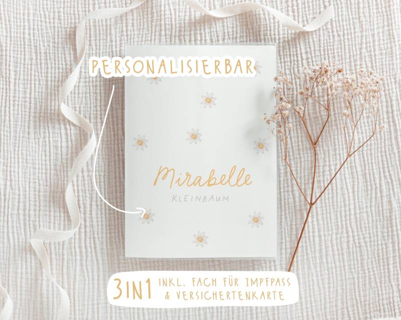 U-Heft Hülle - Gänseblümchen // Personalisierbar Impfpass & Versichertenkarte von JacquiDesignsShop