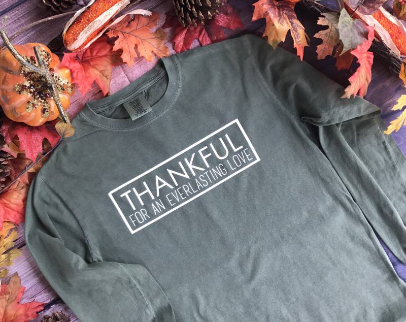 Auf Verkauf Christliche T-Shirts, Christliches Hemd, Herbst-Hemd, Herbst-Hemden, Fall-T-stück, Dankbares Und Gesegnetes Kürbis von JadeAndLight