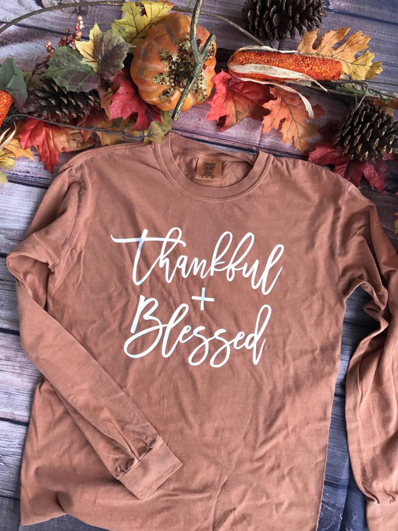 Christliche T-Shirts, Christliche Hemden, Dankbares Und Gesegnetes Hemd, Herbst-Hemden, Herbst-T-Shirts, Erntedank-Hemden, Frauenherbst von JadeAndLight