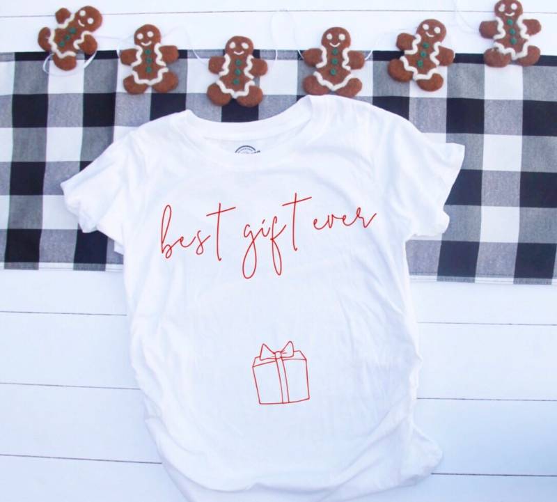 Weihnachten Mutterschaft. Schwangerschaftansage. Weihnachtliches Umstandsshirt. Schwangerschafts-Weihnachts-Shirt. Schwangerschaftansage Shirt von JadeAndLight