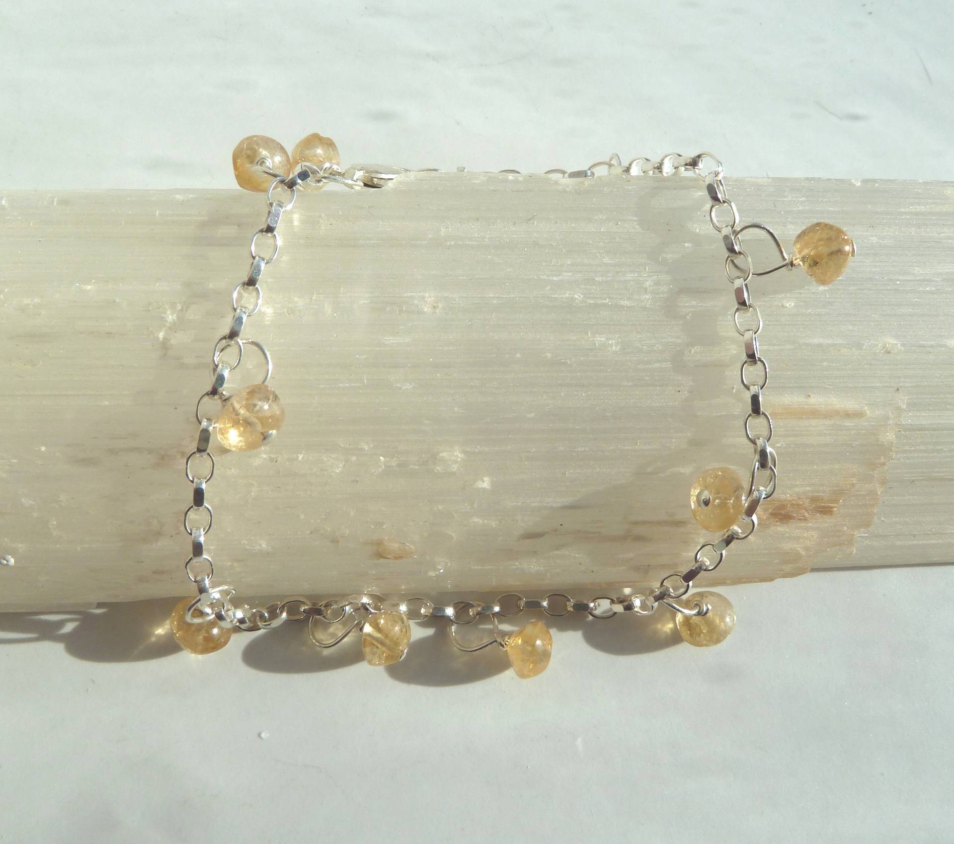 Citrin Edelstein Rondelle Perle Und Sterling Silber Tröpfchen Stil Armband Citrin Edelstein Rondelle Perle Und Sterling Silber Tröpfchen Stil Armband von JadeGalenaJewelry