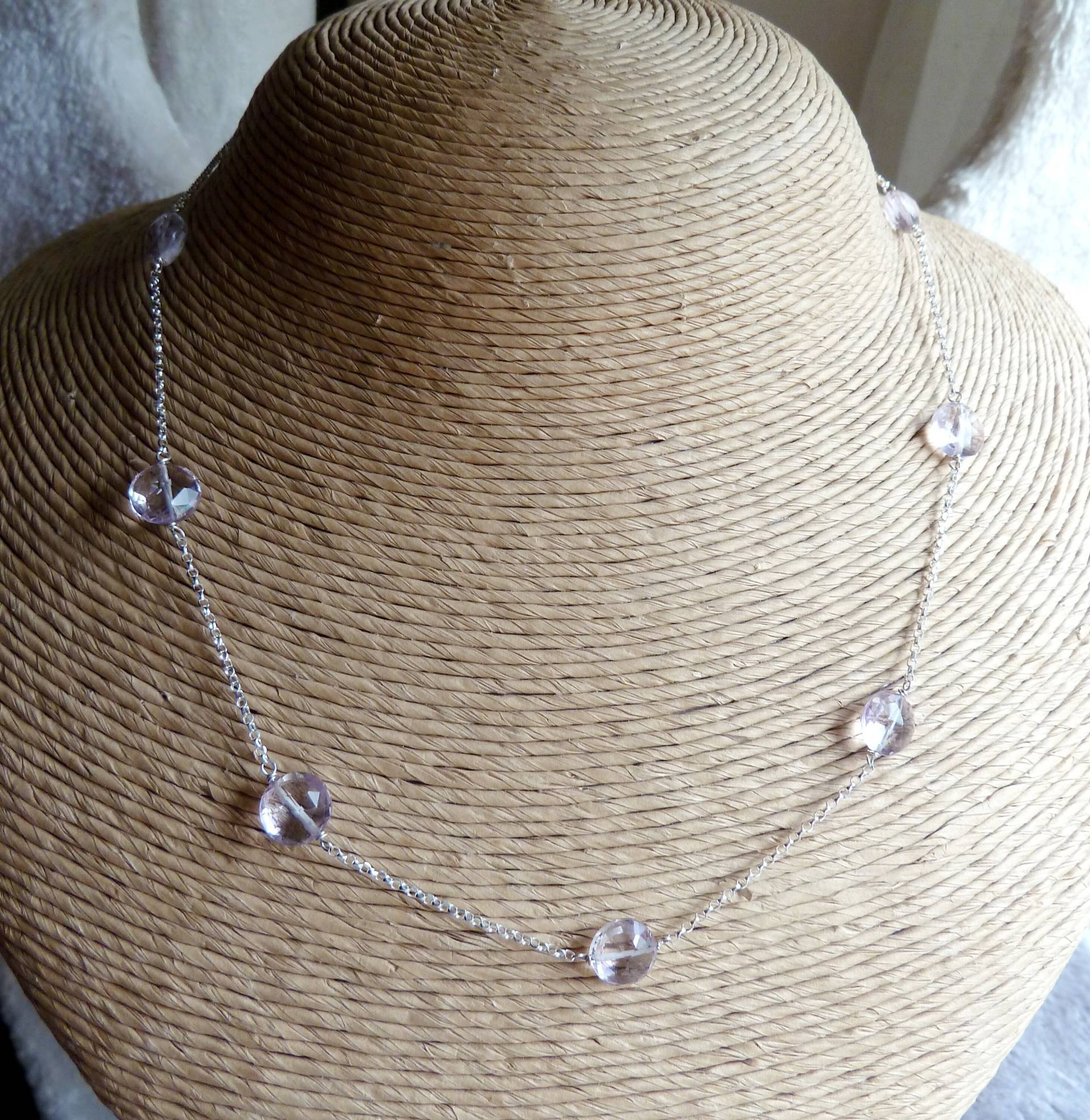 Flieder Amethyst Facettierte Münzperle An Einer Sterling Silber Halskette Flieder Amethyst Facettierte Münzperle An Einer Sterling Silber Halskette von JadeGalenaJewelry