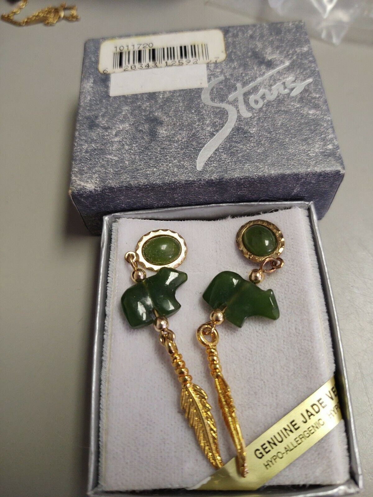 10% Off - Zertifizierte Storrs Echte Natürliche Smaragd Ajade Paar Nib Vintage Jade Veritable Eisbär Gold Feder Post Ohrringe von JadeLike