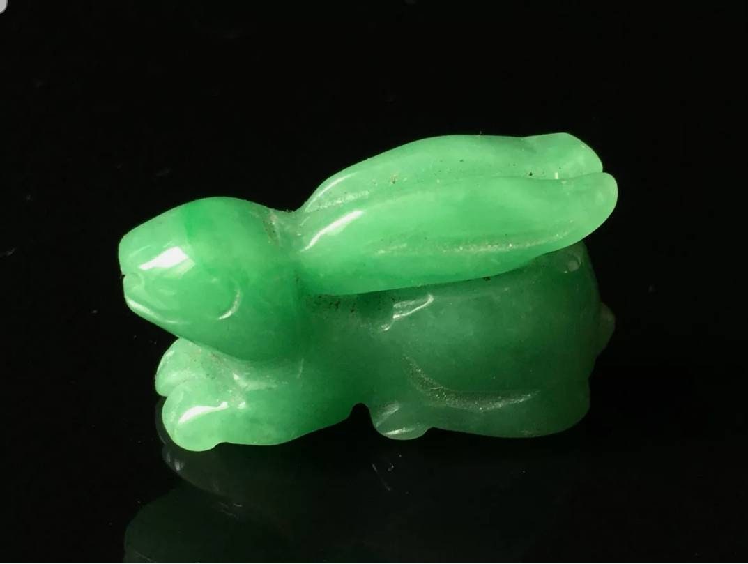 10% Off - Zertifizierter Natürlicher Jadeit Smaragd A Jade Handgeschnitzter Glückskaninchen Anhänger A88 von JadeLike